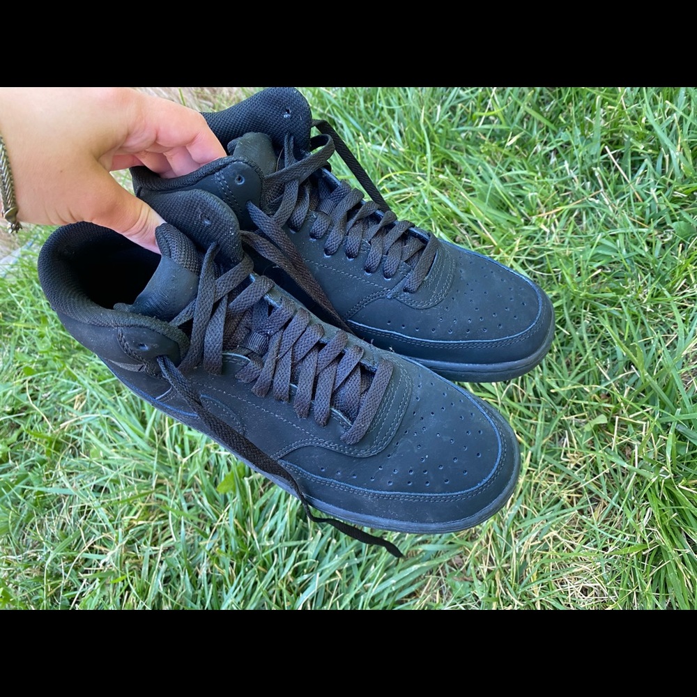 High top Nikes (black)